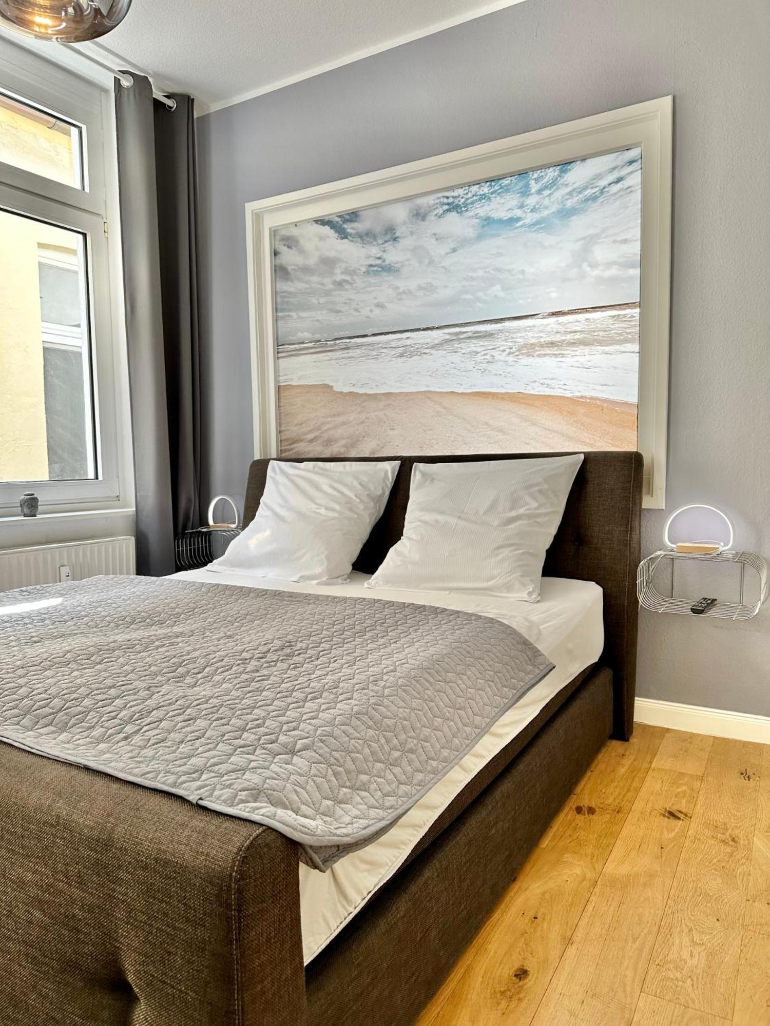 Geraeumiges City-Apartment Mit 2 Badezimmer Und Parkplaetzen D46-Og Oldenburg Exterior foto